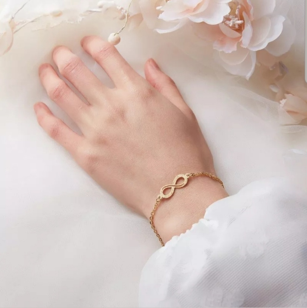 Super Cute New Stainless Steel Infinity Bracelet♡